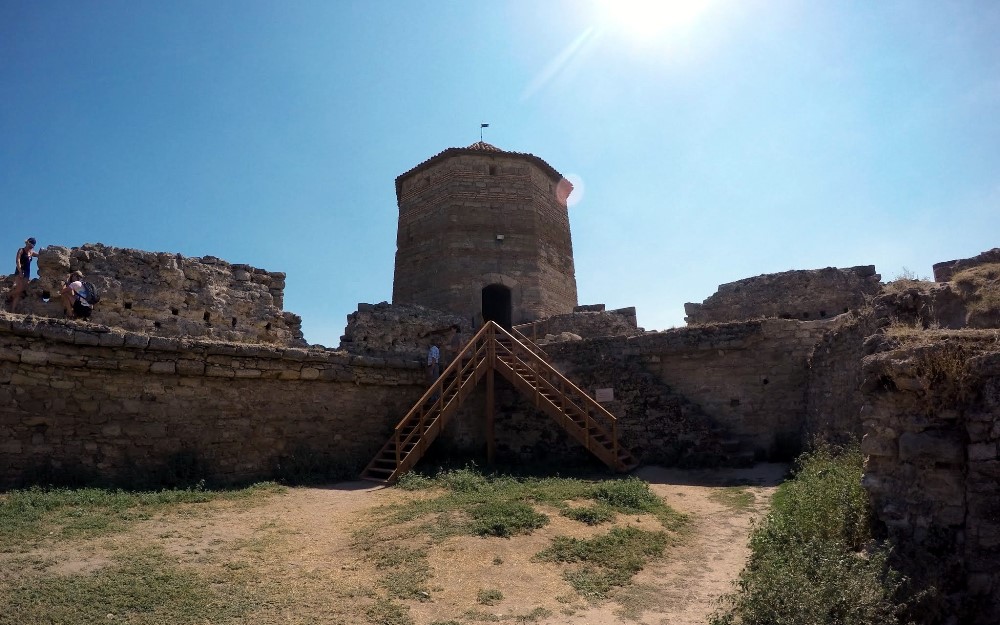 башни крепости